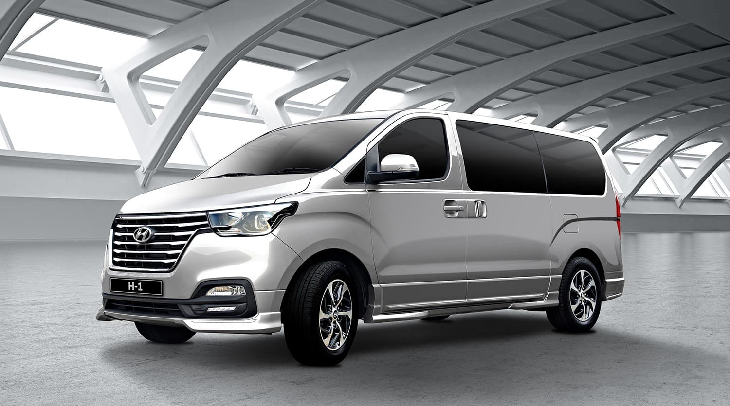 Chauffeur Services Nottingham – Experience Punctual and Stress-Free Rides